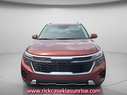 Used 2025 Kia Seltos S FWD image 3