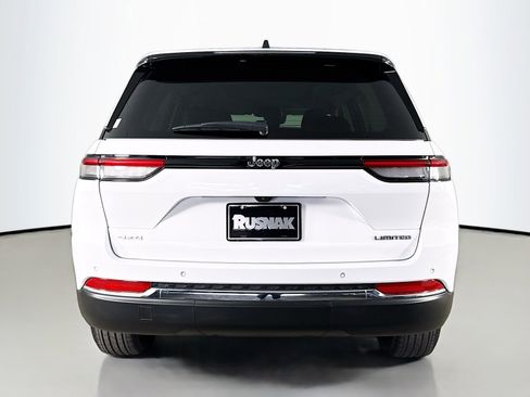 Used 2023 Jeep Grand Cherokee Limited w/ Trailer Tow Prep Group (B) image 6