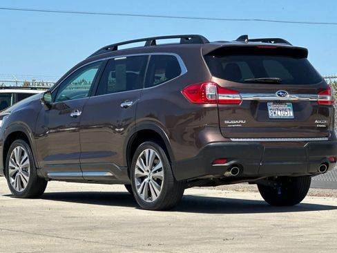 Used 2021 Subaru Ascent Touring AWD/4WD image 5