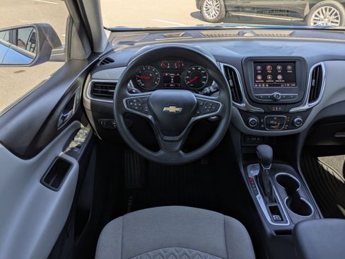 Used 2024 Chevrolet Equinox LS w/ Driver Confidence II Package image 16