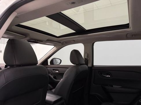 Used 2022 Nissan Rogue SL FWD image 31