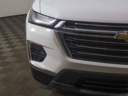 Used 2023 Chevrolet Traverse LT w/ LPO, Floor Liner Package AWD/4WD image 12