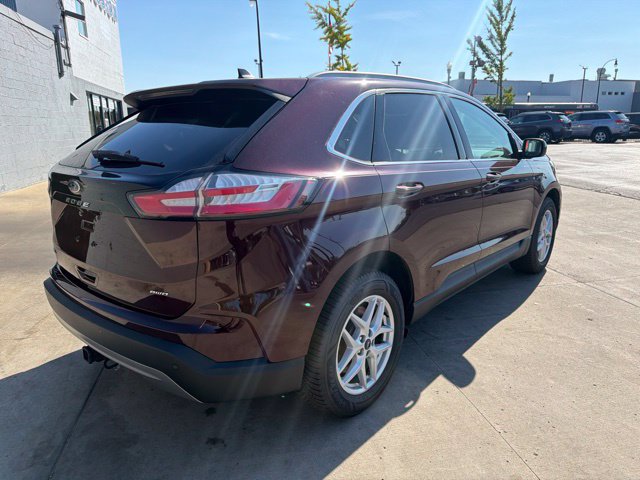 Used 2022 Ford Edge SEL w/ Convenience Package AWD/4WD image 7