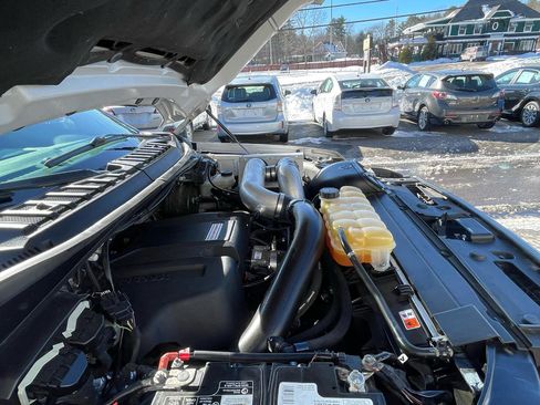 Used 2018 Ford F150 Raptor w/ Equipment Group 802A Luxury image 25