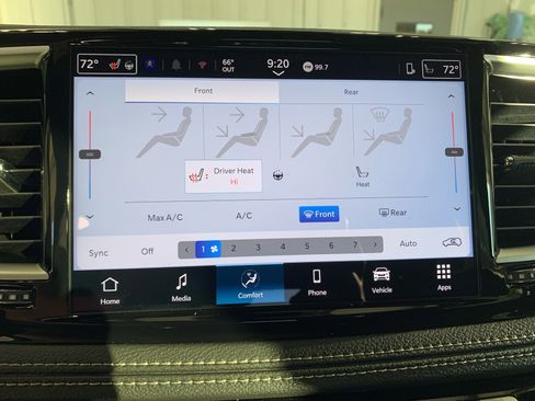 New 2026 Chrysler Pacifica Select image 31