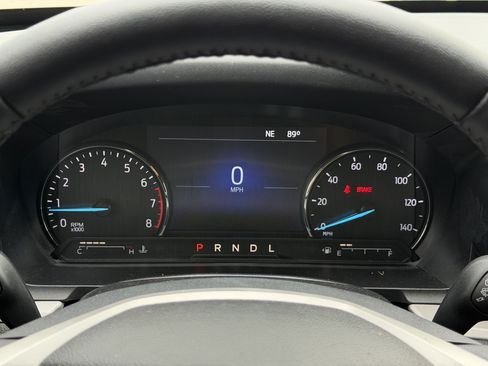 Used 2023 Ford Explorer XLT w/ Equipment Group 202A RWD image 20