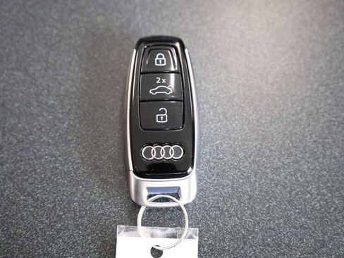 Used 2022 Audi Q7 Premium Plus image 40