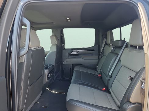 Used 2026 Chevrolet Silverado 1500 ZR2 AWD/4WD image 11
