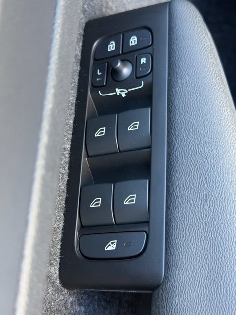 Used 2022 Volvo XC40 T5 Inscription w/ Advanced Package AWD/4WD image 20