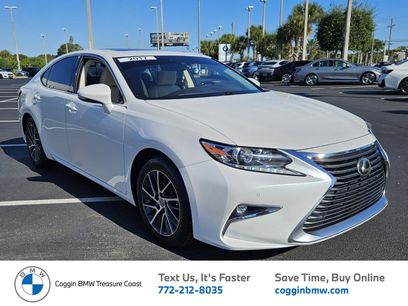 Used 2017 Lexus ES 350 w/ Luxury Package