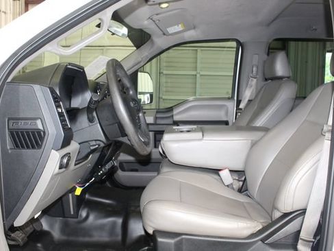 Used 2015 Ford F150 XL w/ Equipment Group 101A Mid RWD image 10