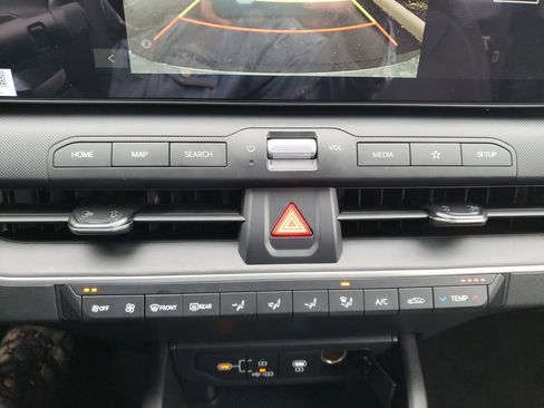 New 2025 Kia K4 LXS image 20