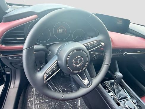 New 2026 MAZDA MAZDA3 Hatchback w/Premium Plus Pkg AWD/4WD image 12