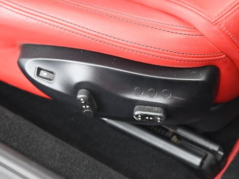 Used 2014 Maserati GranTurismo Sport image 22