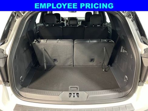 New 2026 Ford Explorer ST-Line w/ ST-Line Street Pack AWD/4WD image 5