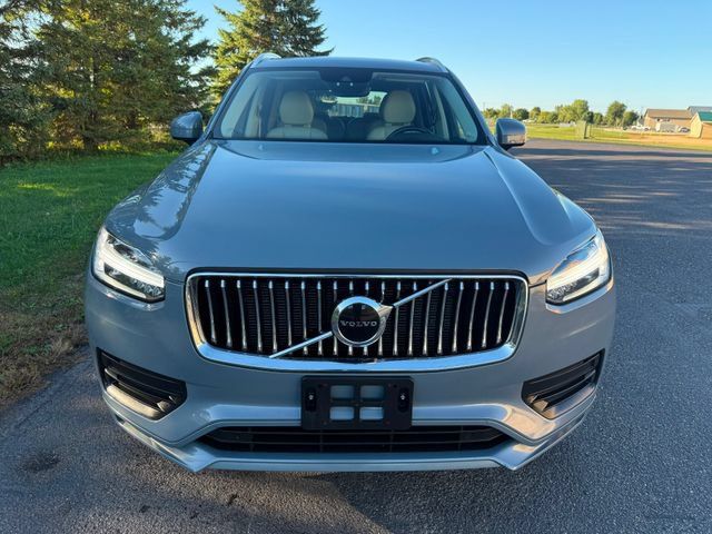 Used 2020 Volvo XC90 T6 Momentum w/ Protection Package Premier AWD/4WD image 5