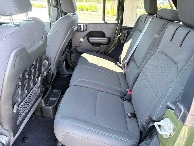 Used 2023 Jeep Wrangler Unlimited Rubicon 4xe AWD/4WD image 7