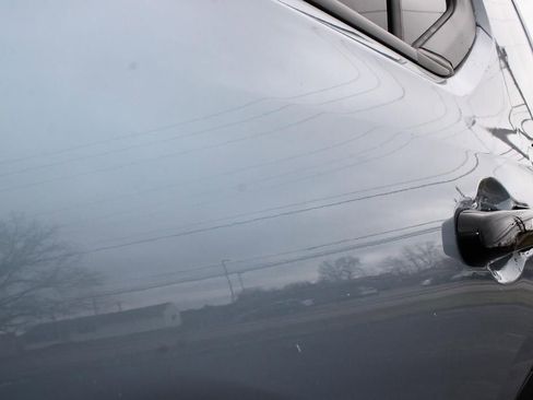 Used 2025 Honda Pilot TrailSport image 15