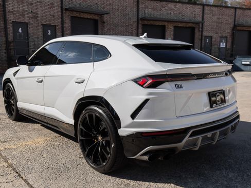Used 2020 Lamborghini Urus image 5