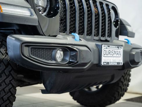 Used 2023 Jeep Wrangler Unlimited image 15