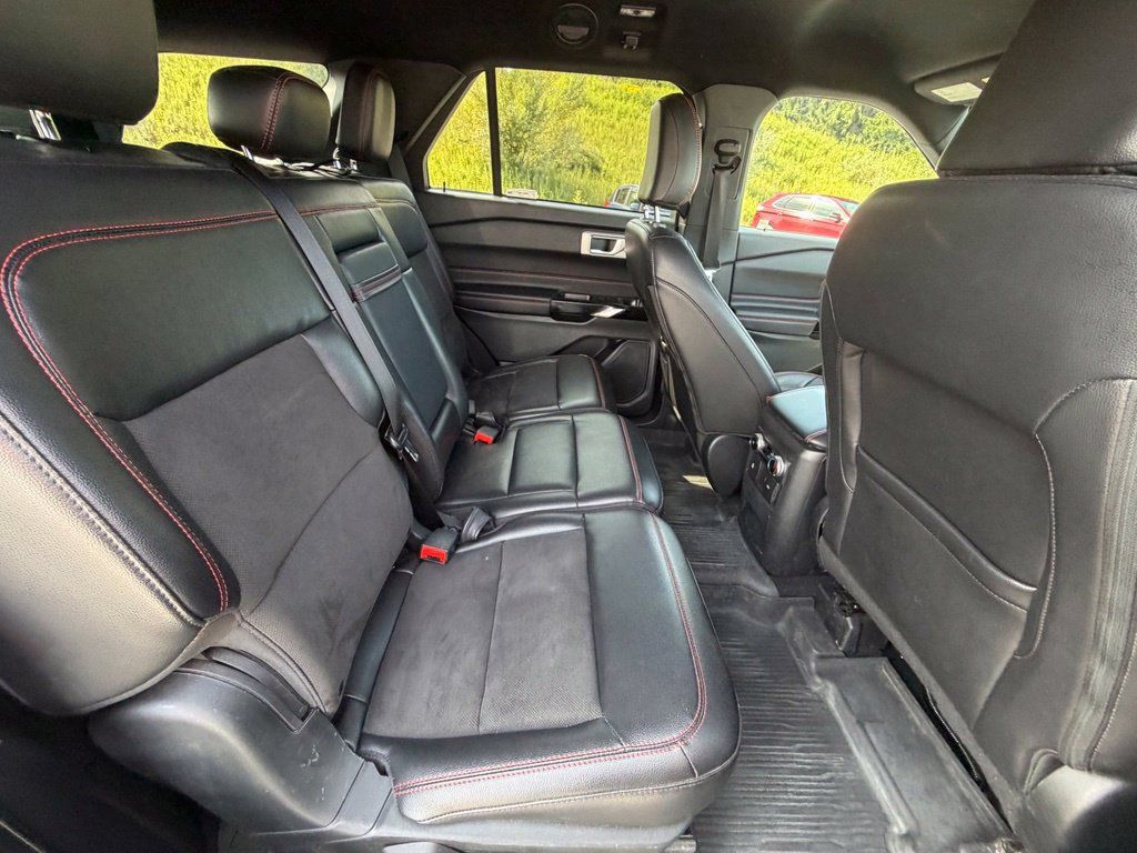 Certified 2023 Ford Explorer ST-Line AWD/4WD image 47