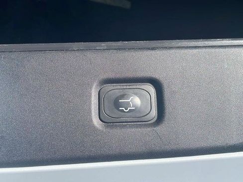 Certified 2025 Ford Expedition Max Active AWD/4WD image 37