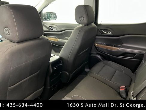 Used 2022 GMC Acadia SLE w/ Elevation Edition AWD/4WD image 19