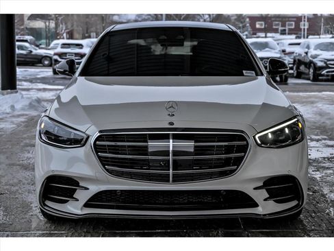 Certified 2023 Mercedes-Benz S 580 4MATIC Sedan image 2