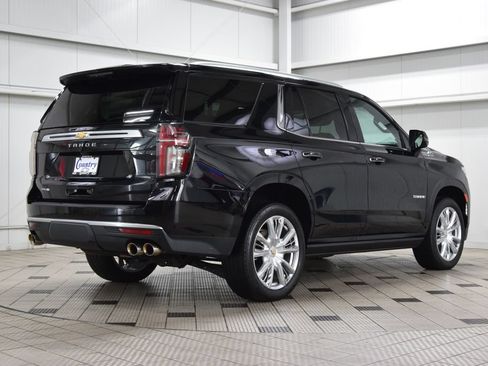 Used 2024 Chevrolet Tahoe High Country w/ Premium Package AWD/4WD image 8