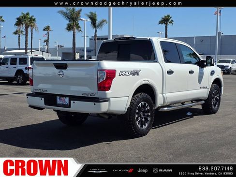 Used 2017 Nissan Titan PRO-4X w/ Pro-4x Convenience Package AWD/4WD image 7