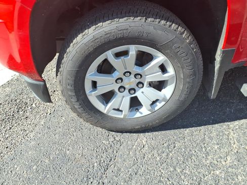 Used 2016 Chevrolet Colorado LT w/ LT Convenience Package image 10