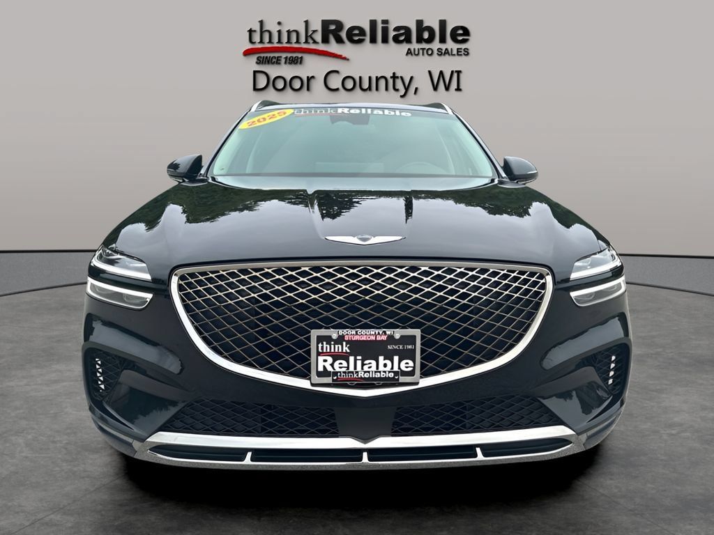 Used 2025 Genesis GV70 2.5T AWD/4WD image 8