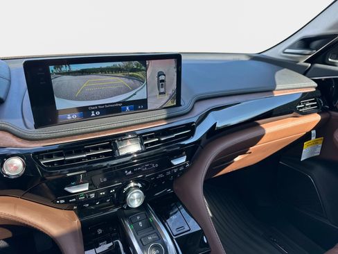 Used 2026 Acura MDX SH-AWD w/ Advance Package image 26