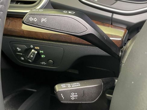 Used 2019 Audi Q5 2.0T Premium Plus w/ Premium Plus Package image 42