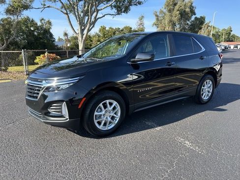 Certified 2024 Chevrolet Equinox LT image 3