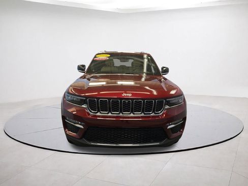 Certified 2025 Jeep Grand Cherokee Limited w/ Luxury Tech Group II AWD/4WD image 2