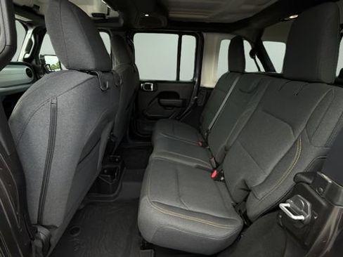 Used 2024 Jeep Wrangler Unlimited Sport AWD/4WD image 19