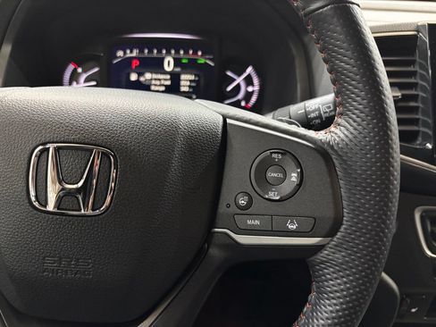 Used 2024 Honda Passport TrailSport image 20