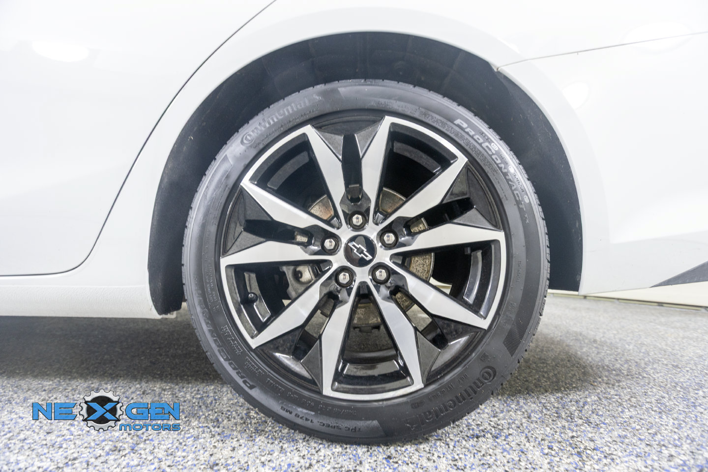 Used 2023 Chevrolet Malibu RS FWD image 45
