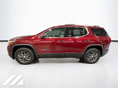 Used 2017 GMC Acadia SLT image 8