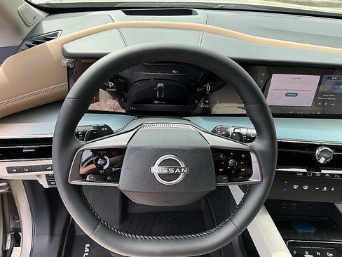 New 2026 Nissan Murano Platinum image 14