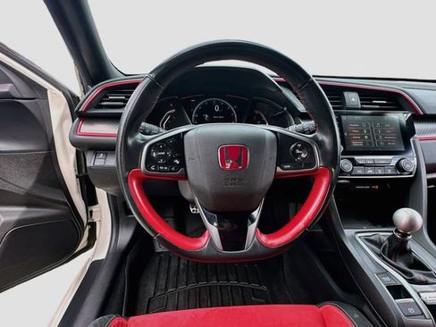 Used 2019 Honda Civic Type R image 12