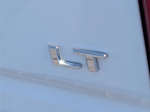 Certified 2023 Chevrolet Silverado 1500 LT image 9