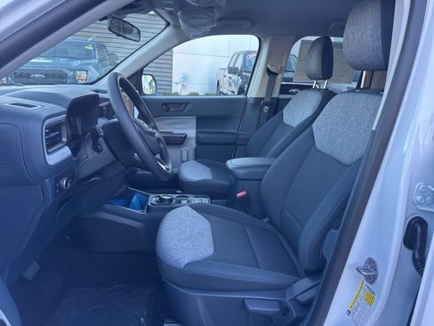 New 2025 Ford Maverick XLT image 10