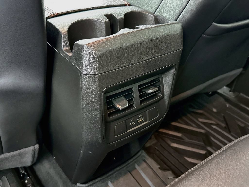 Used 2024 GMC Canyon AT4X AWD/4WD image 30