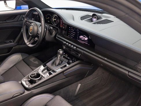 Used 2022 Porsche 911 GT3 image 23