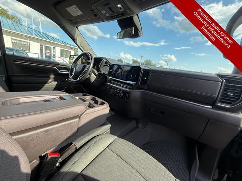 Used 2023 Chevrolet Silverado 1500 LT AWD/4WD image 46