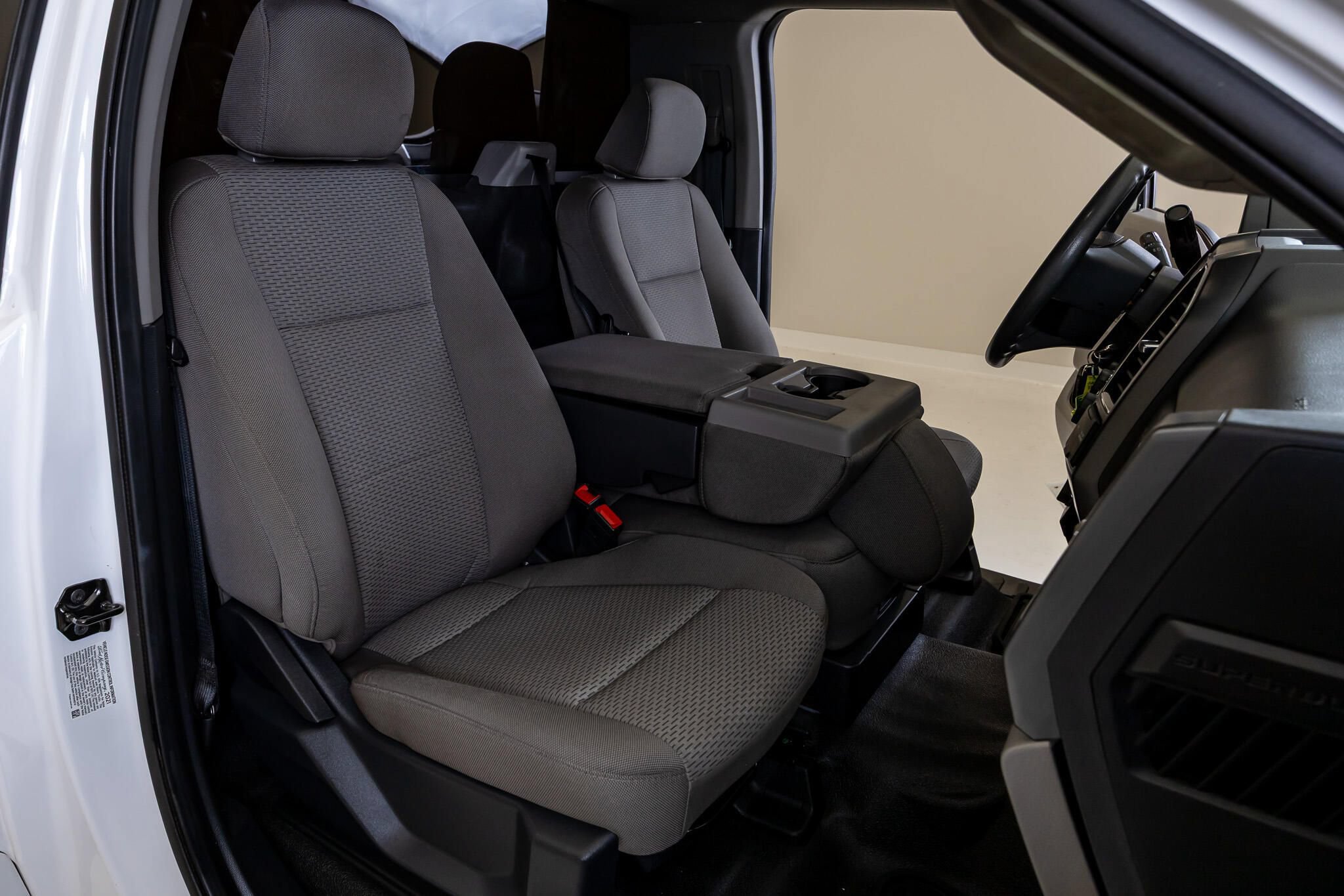 Used 2022 Ford F350 XLT w/ XLT Value Package AWD/4WD image 28