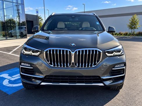 Used 2021 BMW X5 sDrive40i w/ Premium Package RWD image 3