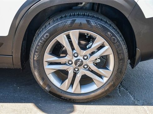 Certified 2023 Kia Seltos S image 12